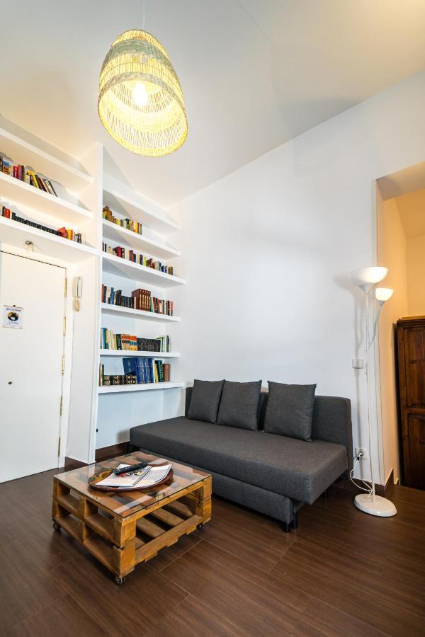 Singular Apartamento En Delicias By Bebalmy Madrid Ngoại thất bức ảnh